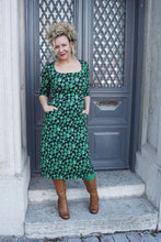 Last inn bildet i Galleri-visningsprogrammet, Inez dress hulahoop green økologisk bomulls kjole fra esther och inez