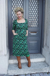 Inez dress hulahoop green økologisk bomulls kjole fra esther och inez