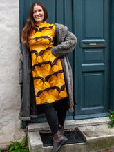 Last inn bildet i Galleri-visningsprogrammet, Medina Dress Ginko Gul fargerik retrokjole fra Esther &amp; Inez